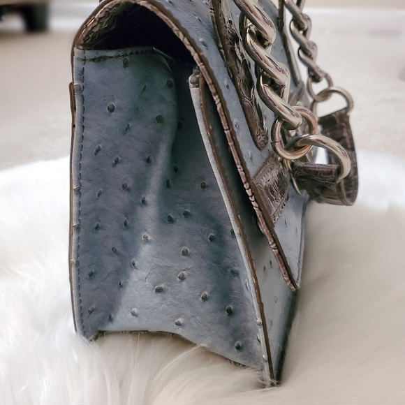 GUESS Purse Handbag Blue Gray Chain handle Faux Croc Logo Small Like New Logo G - Picture 6 of 11